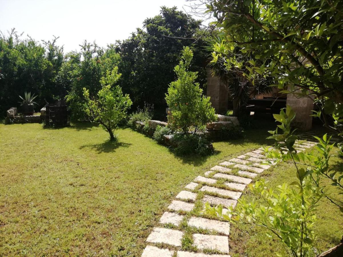 B&B La Seta Rossa Galatone Exterior photo